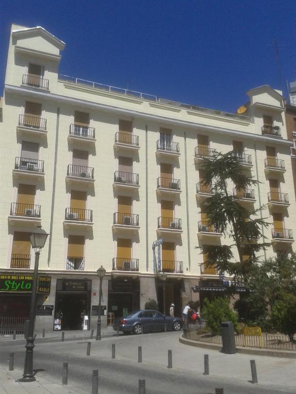 Hostal Triana Madrid Kültér fotó